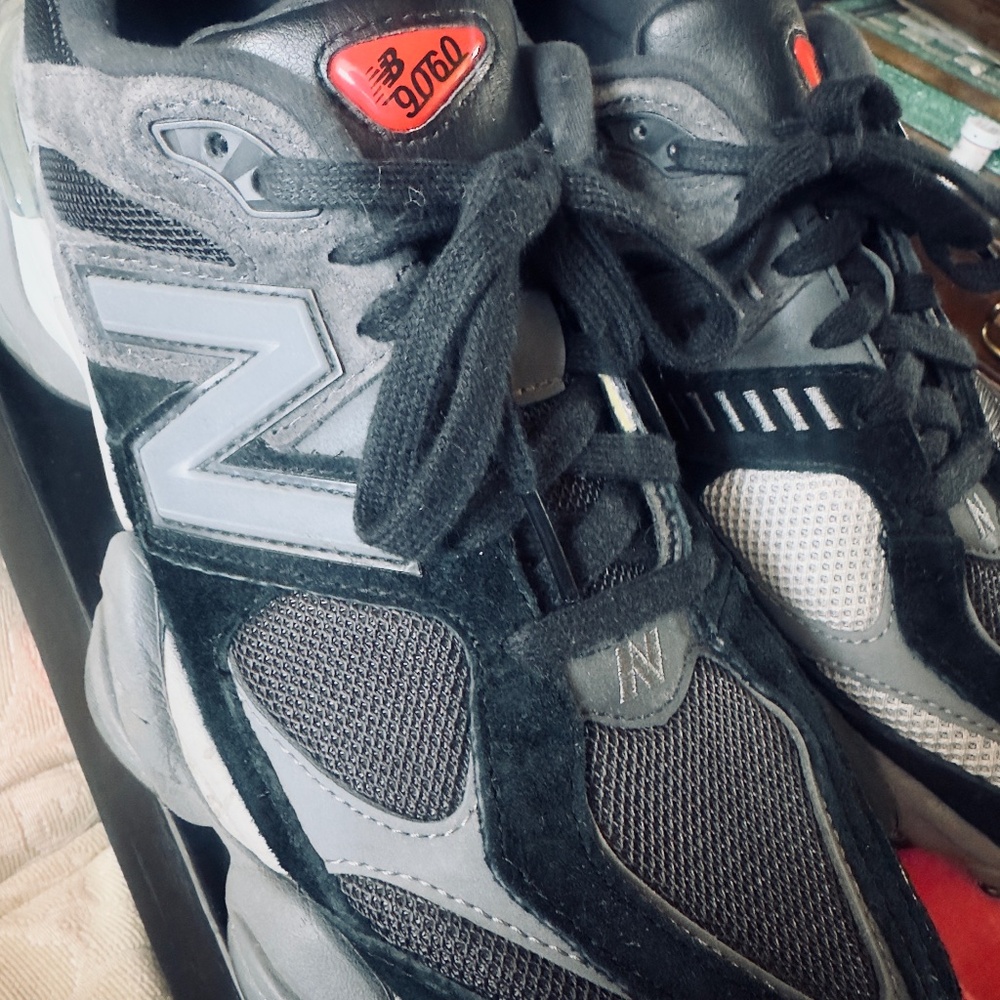 New balance 9060 like new !